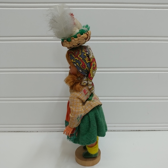 Vintage Portugal Girl Doll in Traditional Dress w/ Chicken Hat Souvenir Figurine - Picture 7 of 16